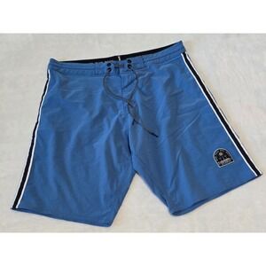 Mystic Mens Blue Striped Board Shorts Swim Trunks Size 32 Outdoors